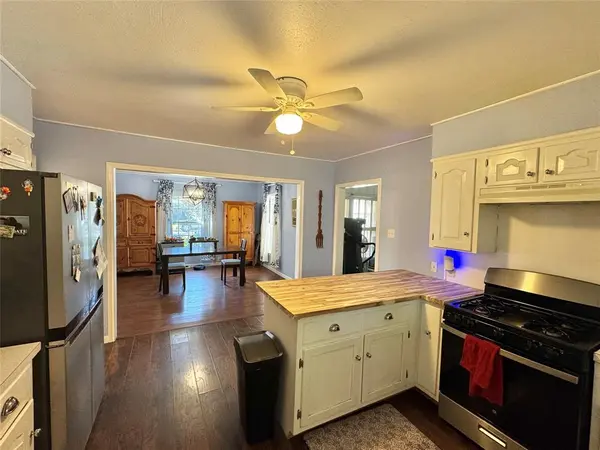 Gainesville, TX 76240,724 S Rusk Street