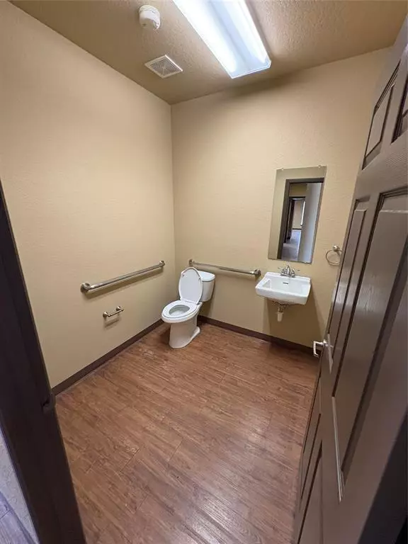 Decatur, TX 76234,4595 Us-Hwy 380 #1