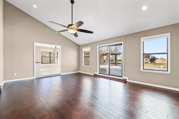 West, TX 76691,1505 Jane Lane