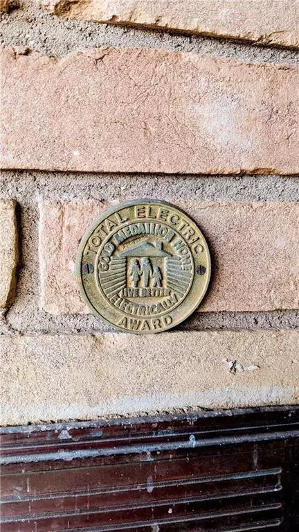 Mcgregor, TX 76657,1122 W 6th Street