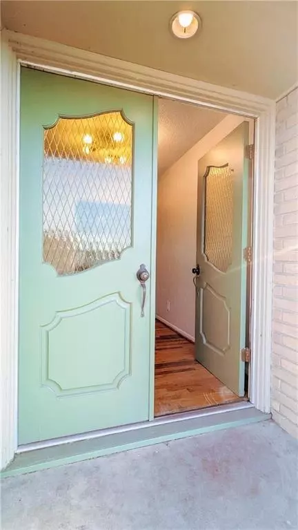 Mcgregor, TX 76657,1122 W 6th Street