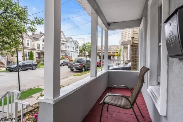 Elizabeth City, NJ 07206,327 Fulton St