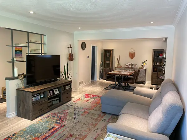 62 Edmonton RD #Main Level, Toronto C15, ON M2J 4T2