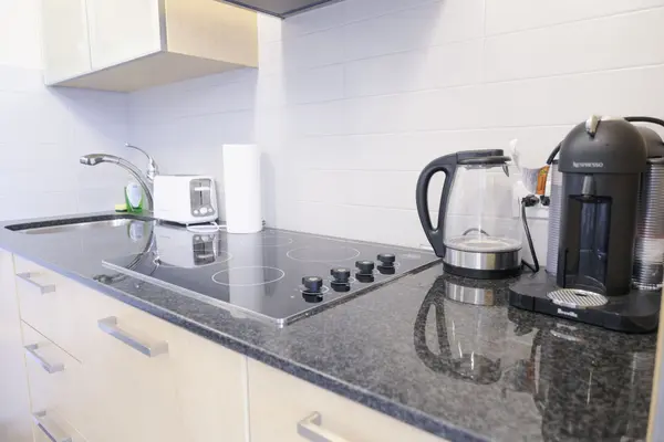 12 York ST #4908, Toronto C01, ON M5J 0A9