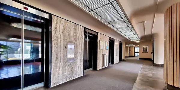 1 Massey SQ #1202, Toronto E03, ON M4C 5L4