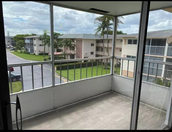 Hollywood, FL 33021,1001 Hillcrest Ct #314