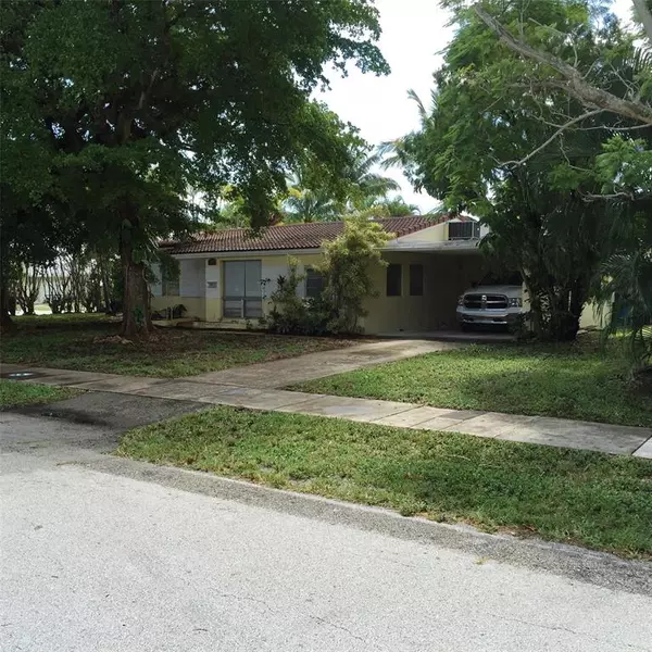 Oakland Park, FL 33334,240 NE 55 STREET