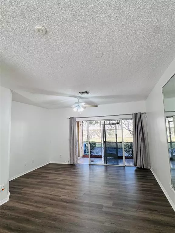 Pembroke Pines, FL 33025,12113 SW 2nd St