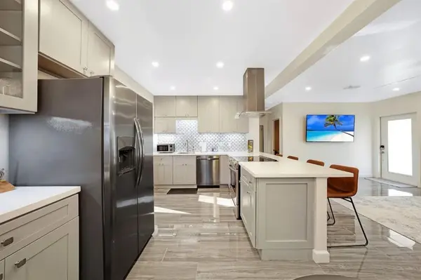 Fort Lauderdale, FL 33311,1332 NW 6th Ave