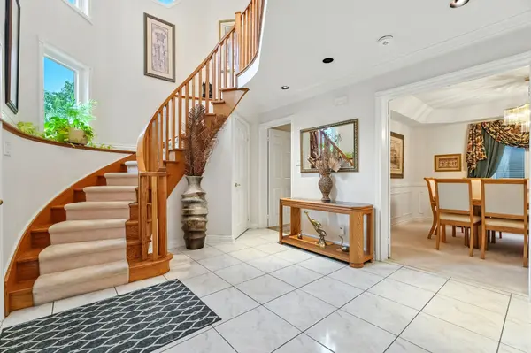 Halton Hills, ON L7G 5L5,183 Barber DR