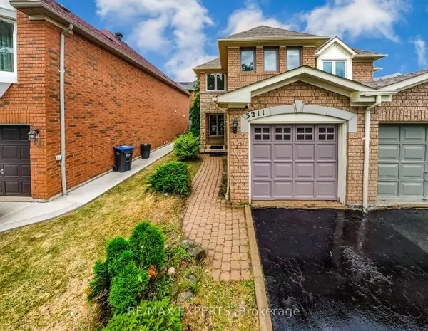 3211 Coralbean PL,  Mississauga,  ON L5N 7C9
