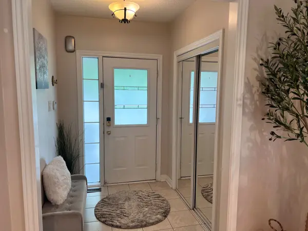 Mississauga, ON L5M 8A6,3914 Stardust DR