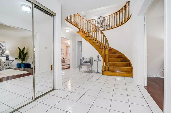 Mississauga, ON L5B 3V4,3488 Africa CRES