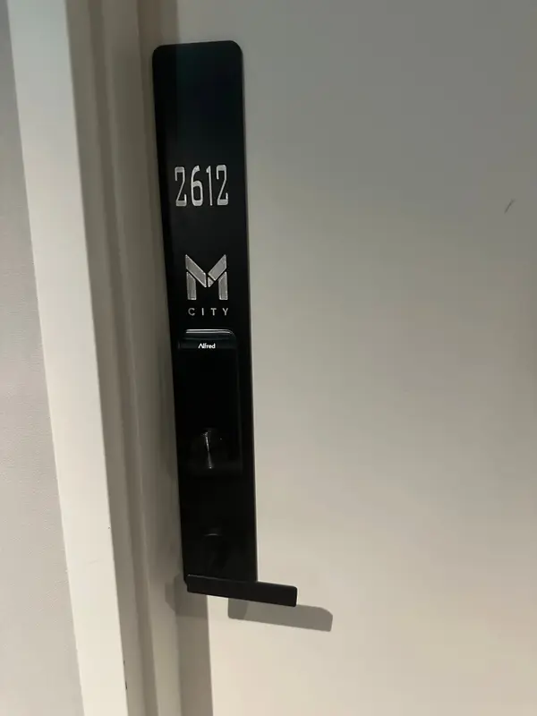 Mississauga, ON L5B 0M4,3883 Quartz rd RD #2612