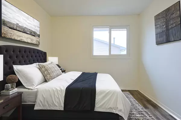 London East, ON N5V 4A1,595 Third ST #51