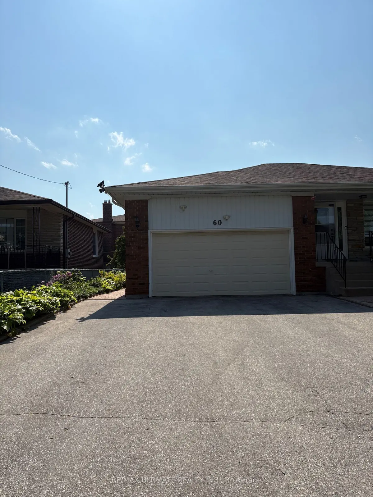 Toronto E10, ON M1E 3A3,60 Westcroft DR