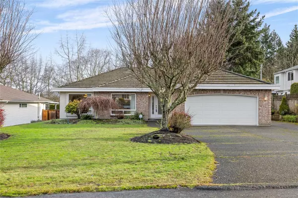 Qualicum Beach, BC V9K 1R7,117 Denman Dr