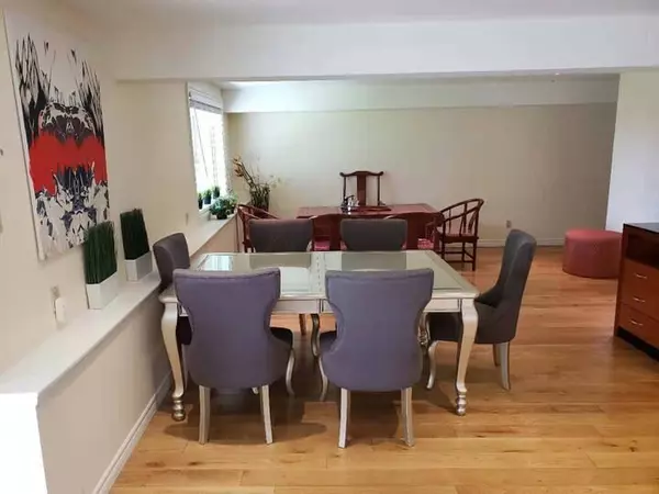 Richmond Hill, ON L4E 1A2,13256 Leslie ST #5