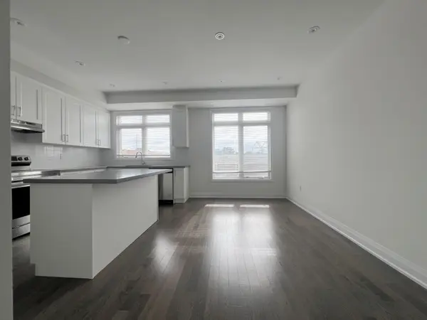 Vaughan, ON L4J 0L1,142 Moneypenny PL