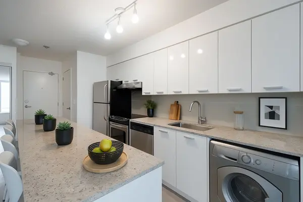 33 Singer CT #601, Toronto C15, ON M2K 0B4