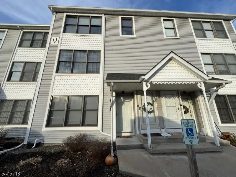 Hamburg Boro, NJ 07419,42 Burlington Ct