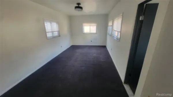 Detroit, MI 48221,16171 SANTA ROSA DR