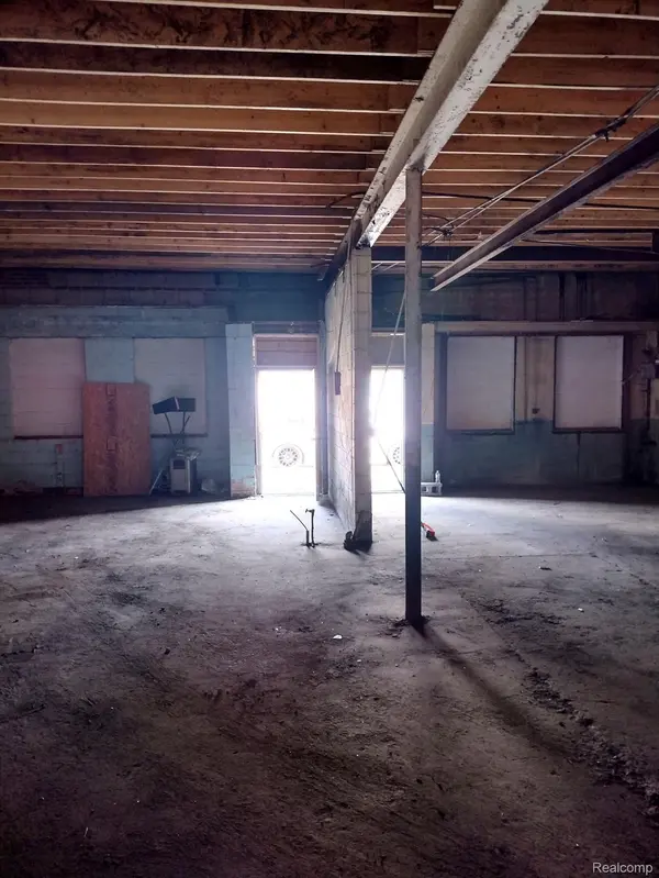 Detroit, MI 48227,14621 schaefer hwy HWY