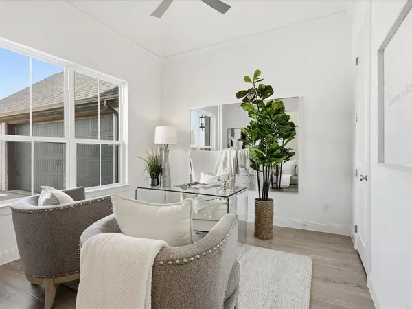 Granbury, TX 76049,2152 Middlewood Circle