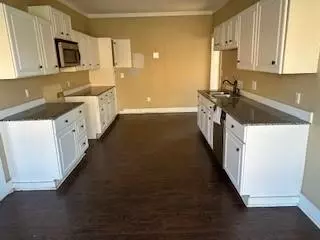 Bonham, TX 75418,611 Chestnut Street