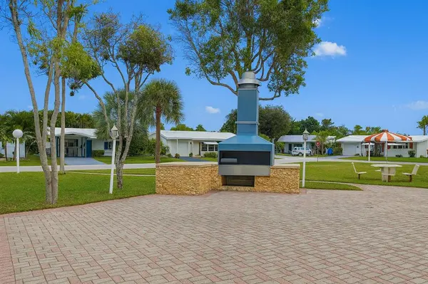 Pompano Beach, FL 33064,2851 E Golf Blvd #107