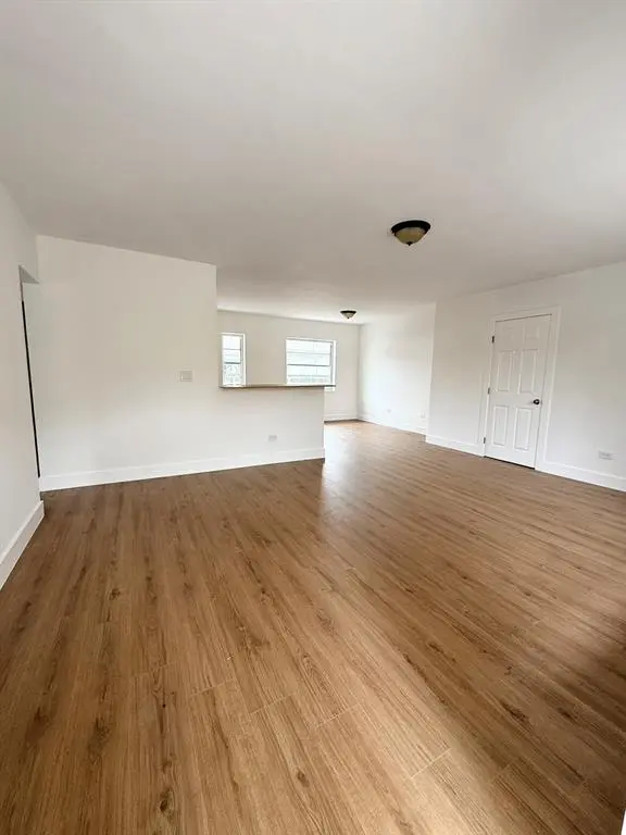 Miami, FL 33135,1880 SW 5TH ST