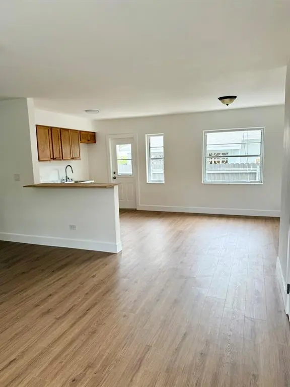 Miami, FL 33135,1880 SW 5TH ST