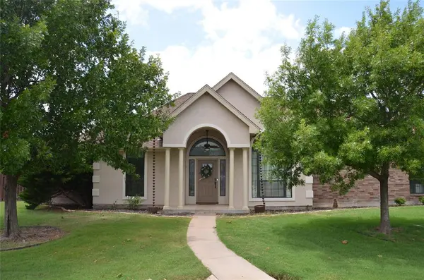 551 Lakeview, Baird, TX 79504