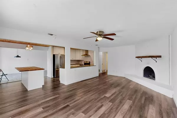 Dallas, TX 75227,4857 Fallon Place