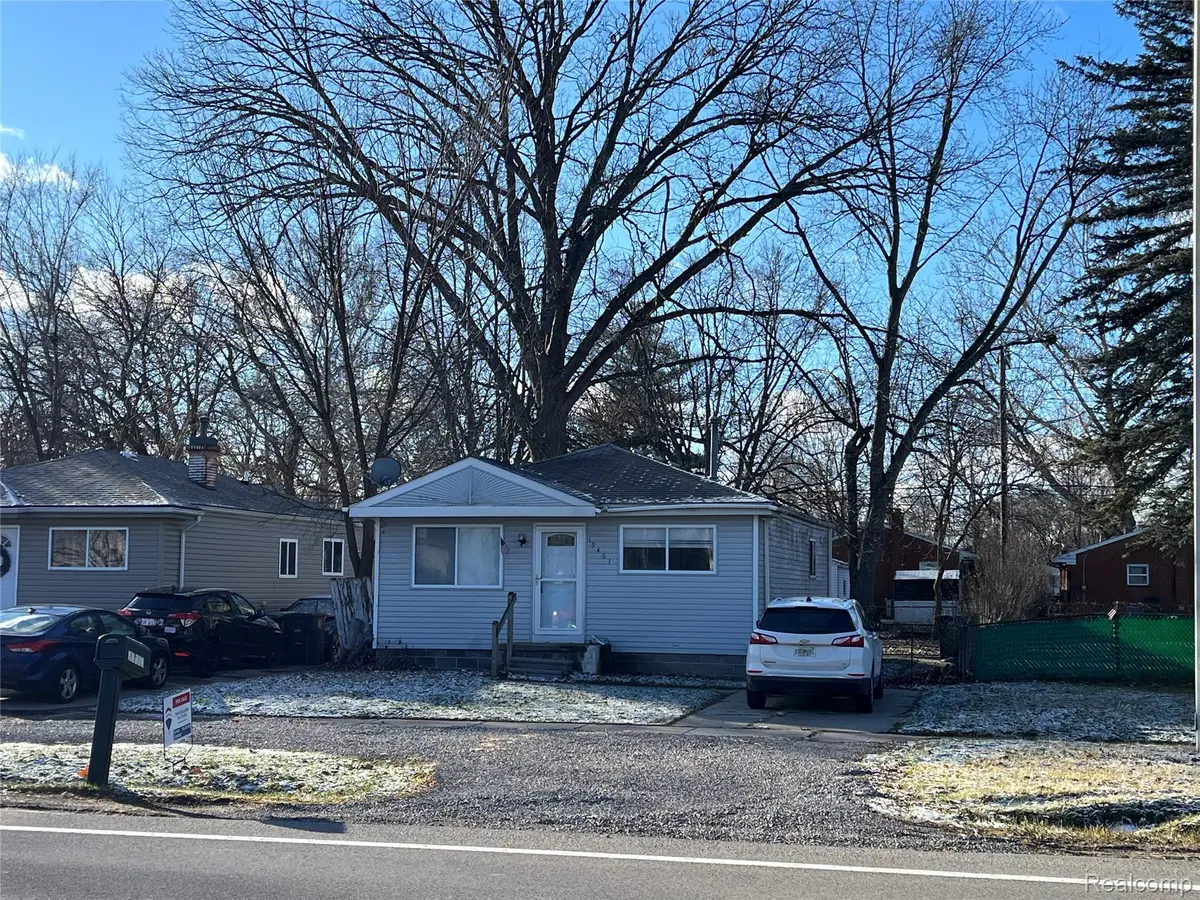 19461 Inkster RD, Livonia, MI 48152