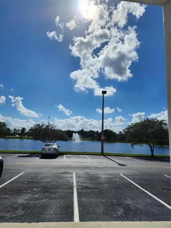Pembroke Pines, FL 33029,18501 Pines Blvd #106