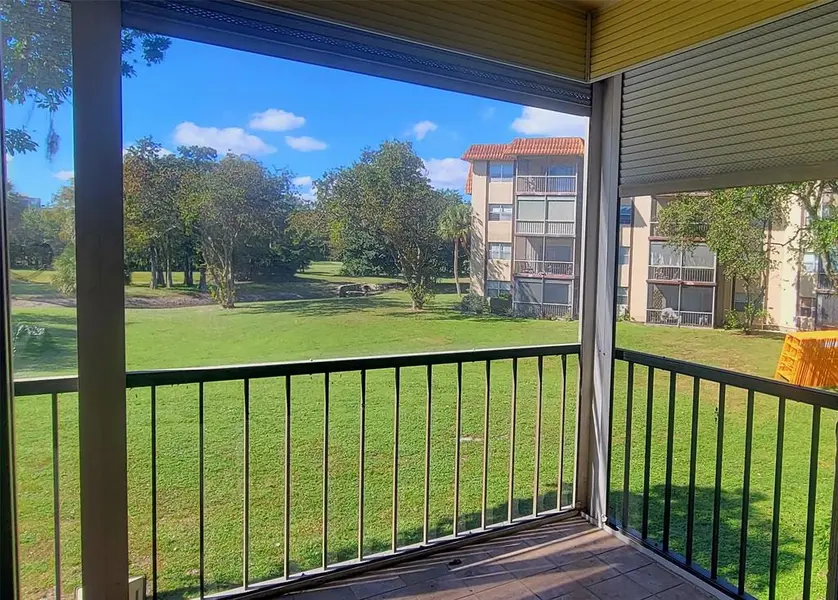 6260 S Falls Circle Dr #206, Lauderhill, FL 33319