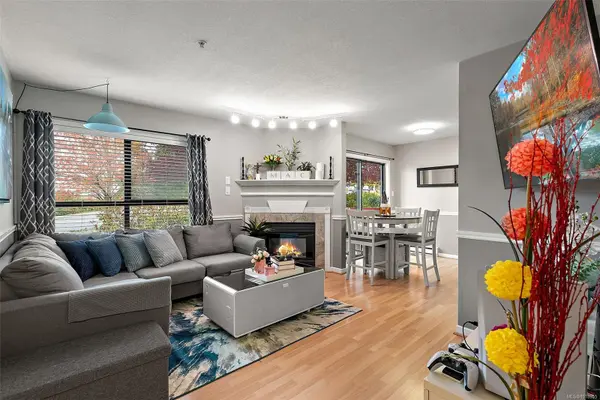 Saanich, BC V9A 1L9,7 Gorge Rd W #202