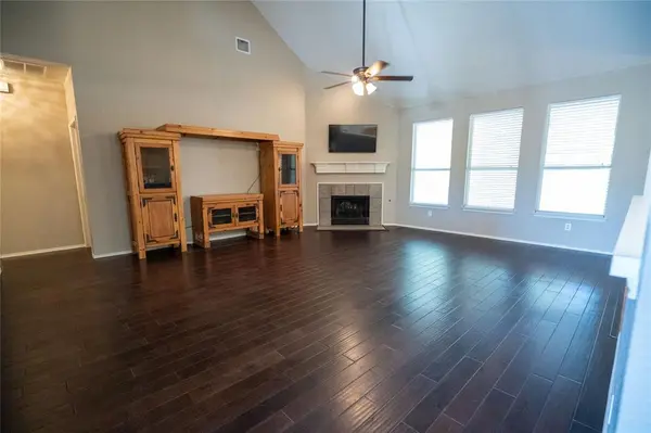 Fort Worth, TX 76179,7113 Top Rail Run