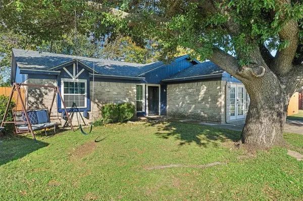 Saginaw, TX 76179,1133 Park Center Court