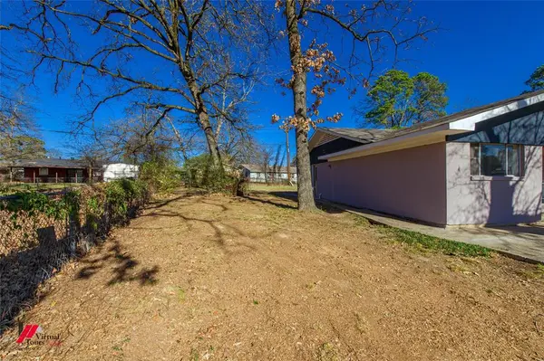 Shreveport, LA 71106,7101 Devonshire Circle