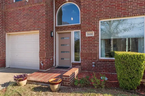 Arlington, TX 76001,6403 Redstone Drive