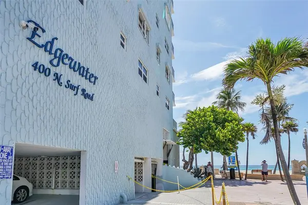 Hollywood, FL 33019,400 N SURF RD #703