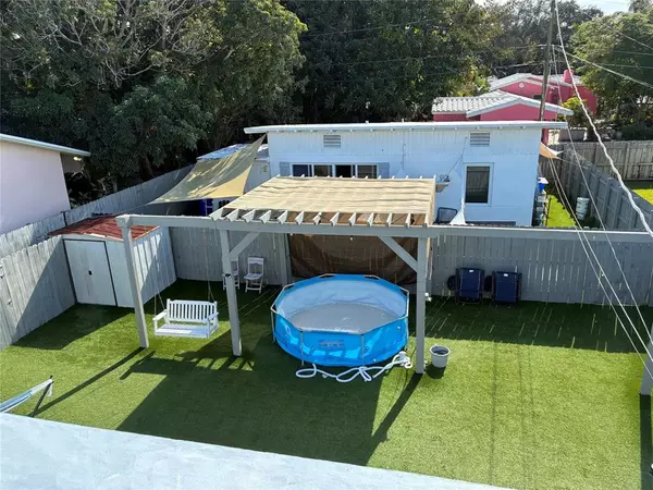 Fort Lauderdale, FL 33315,516 SW 15th St