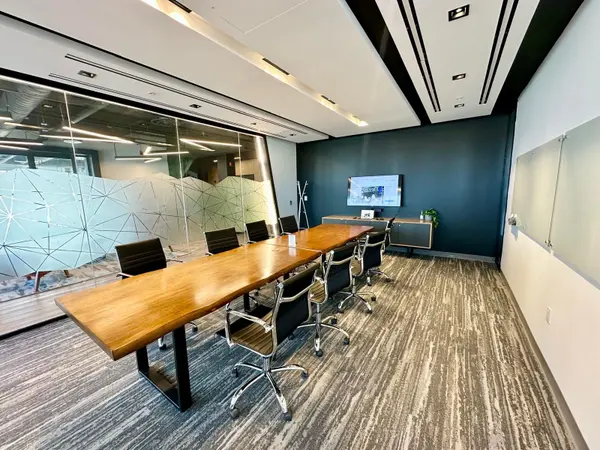 Toronto W04, ON M6B 1G1,200 Fairbank AVE #DSO 003