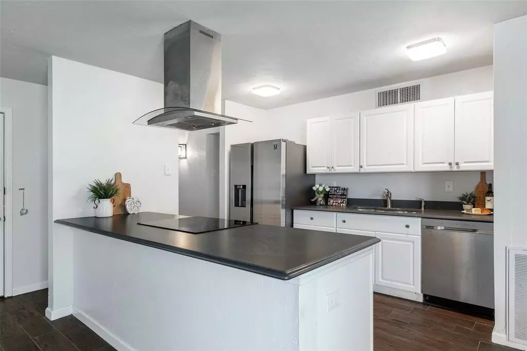 The Colony, TX 75056,5236 Arbor Glen Road