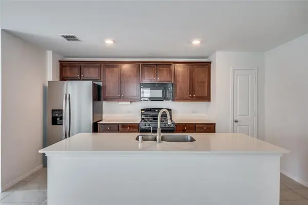 Pilot Point, TX 76258,14142 Birch Farm Drive