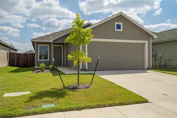 1907 Wild Orchard Lane, Crandall, TX 75114