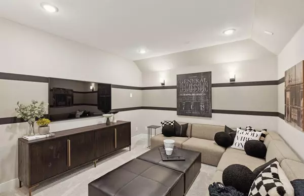 Midlothian, TX 76065,736 Auburn Avenue