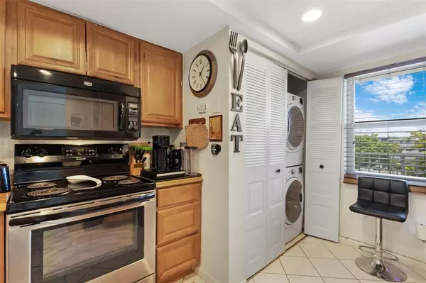 Margate, FL 33063,7688 NW 18th Street #407